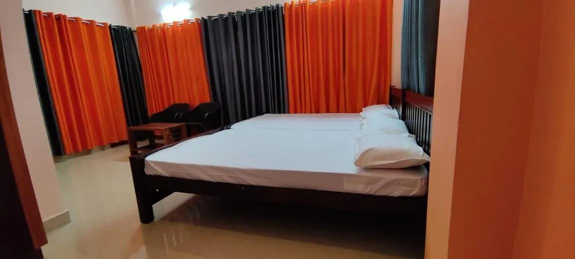 Dam Valley Home Stay Resort Parambikolam