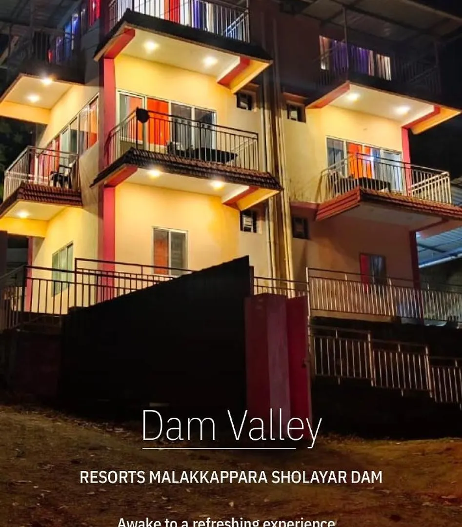 Dam Valley Home Stay Resort Parambikolam