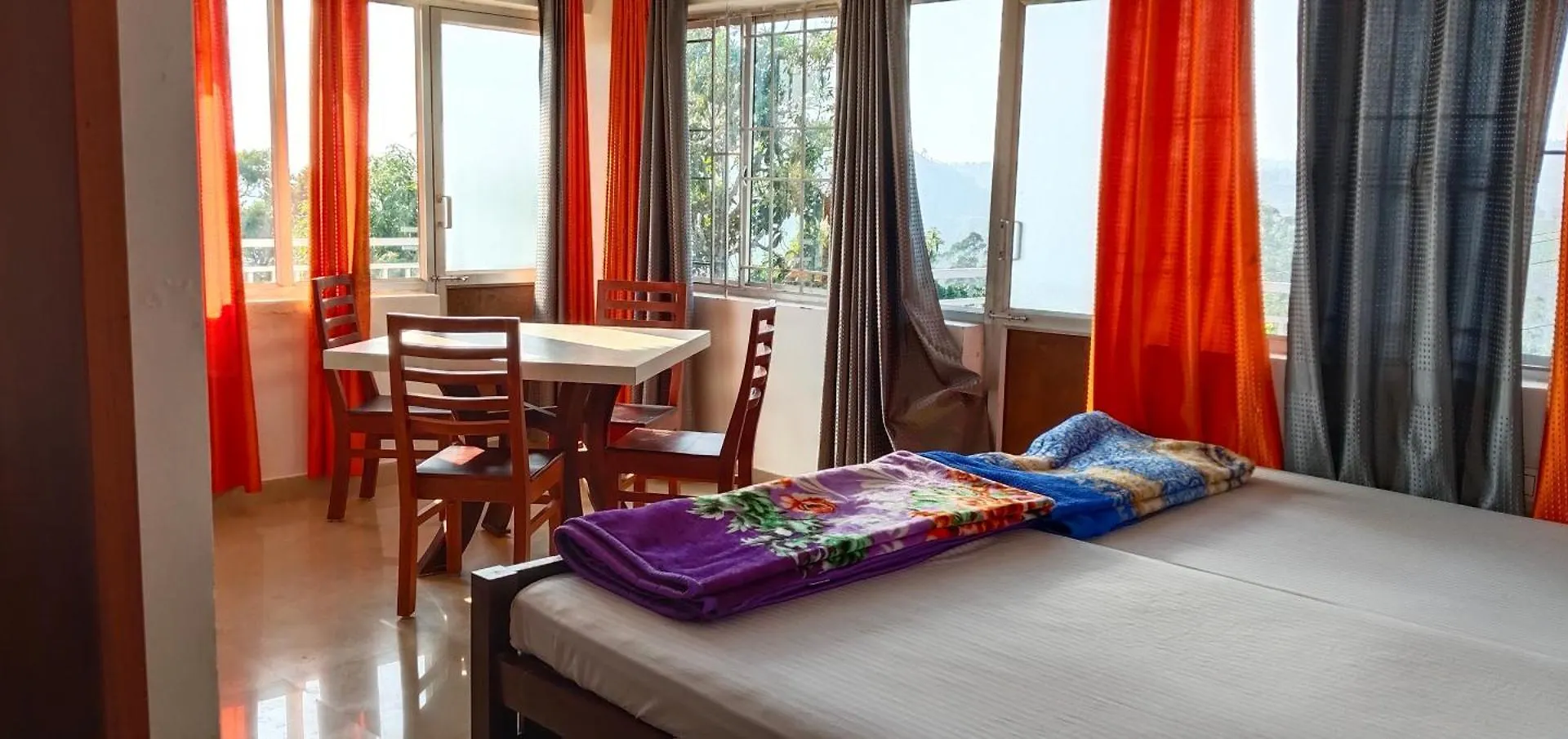 Dam Valley Home Stay Resort Parambikolam